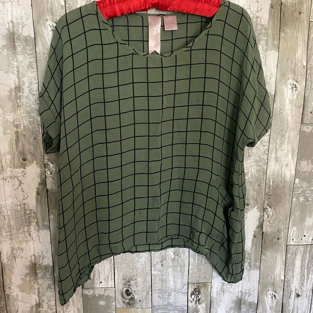 Gemma 100% Silk green and black plaid short sleeve blouse XS